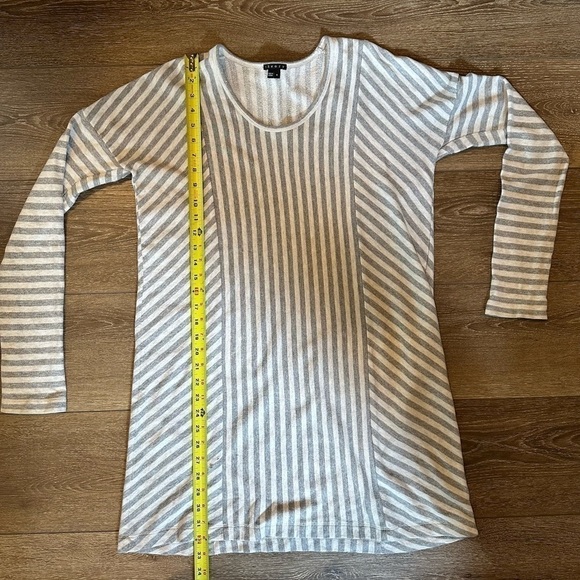 Theory Pullover Striped Dress - Picture 9 of 10